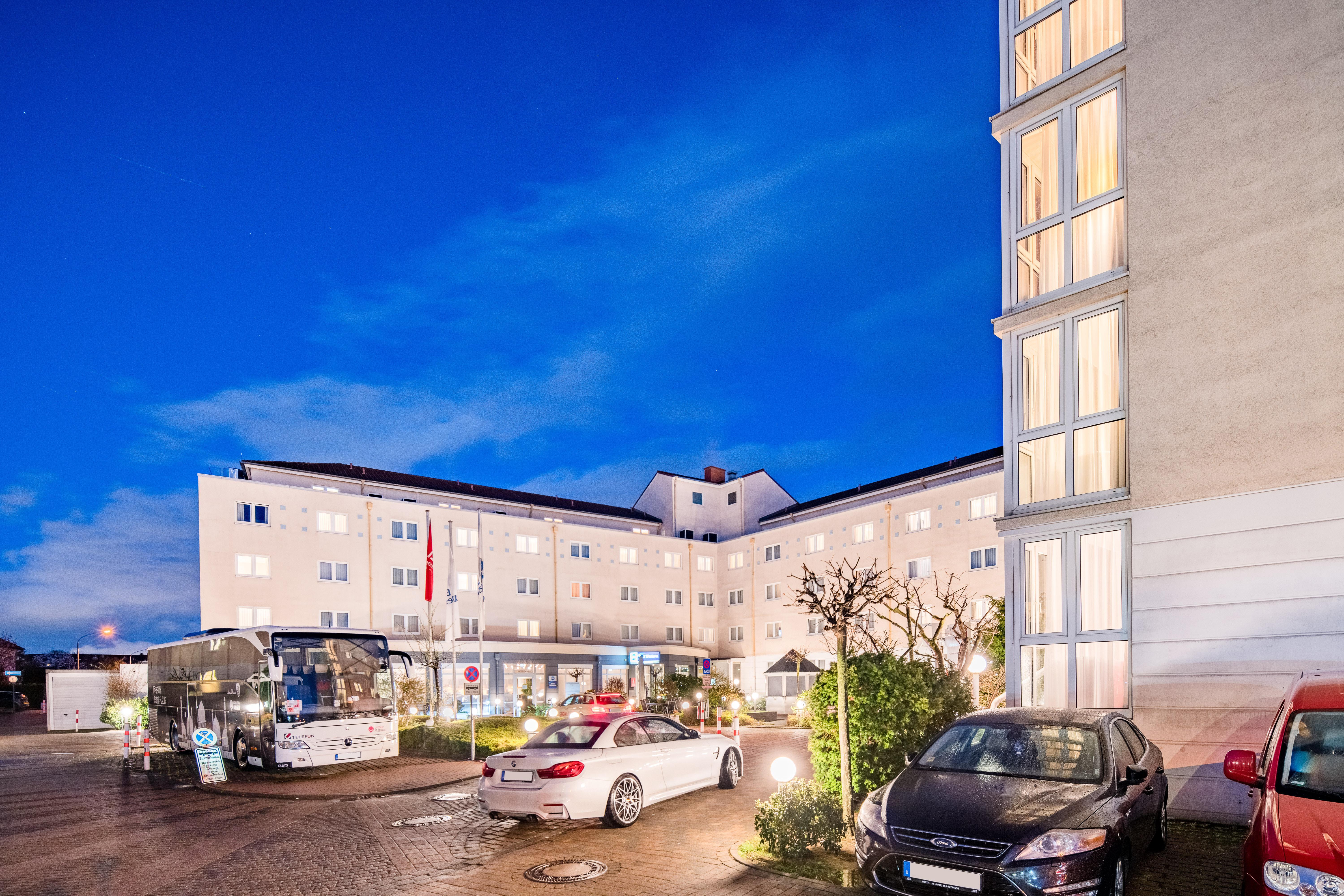 Airways Hotels Frankfurt Airport West Raunheim Esterno foto